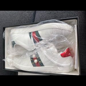 Gucci Ace with Pearl and Stud detail Sneakers never worn in box
